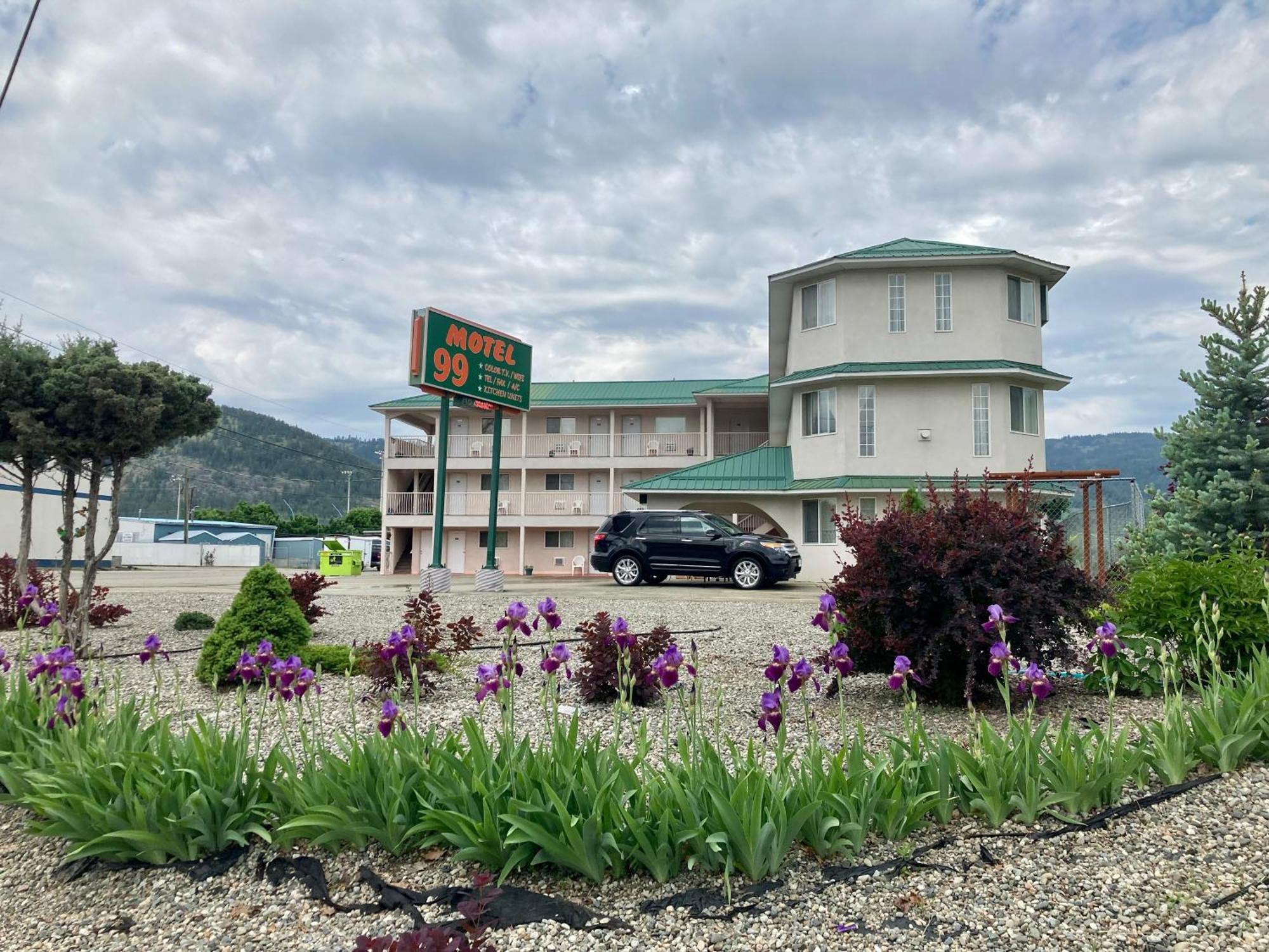 Motel 99 แกรนด์ฟอร์คส์ ภายนอก รูปภาพ