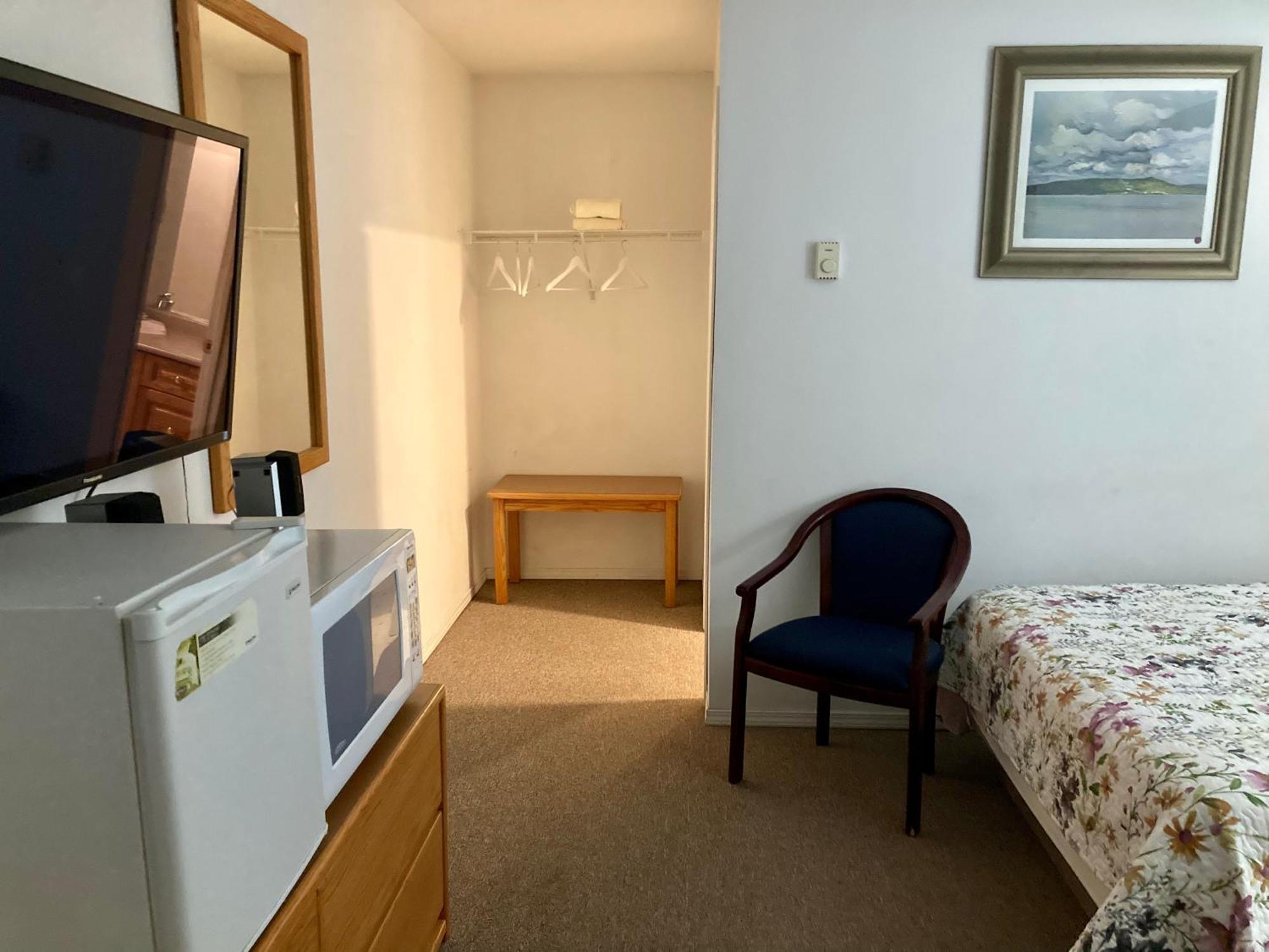 Motel 99 แกรนด์ฟอร์คส์ ภายนอก รูปภาพ