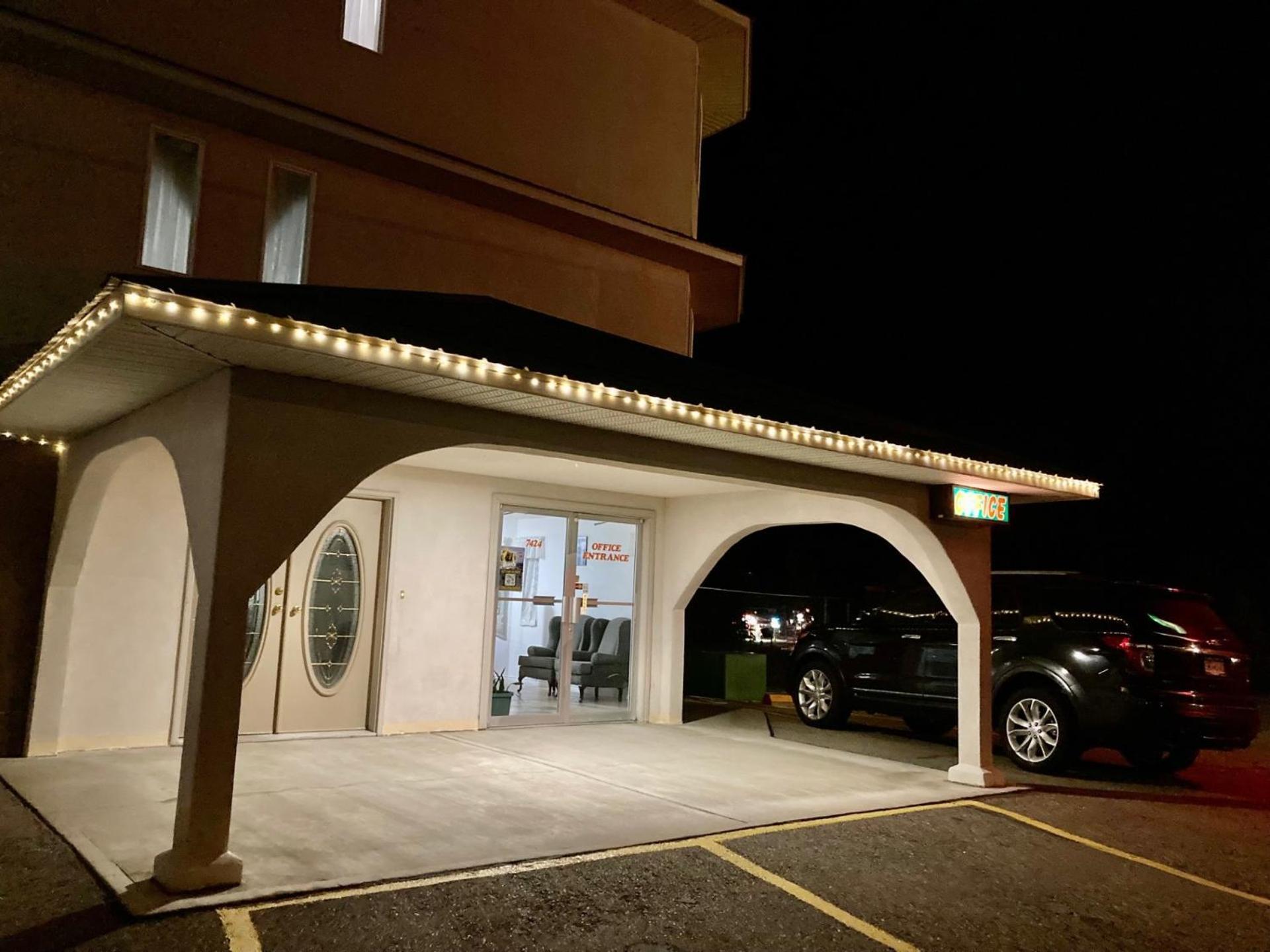 Motel 99 แกรนด์ฟอร์คส์ ภายนอก รูปภาพ